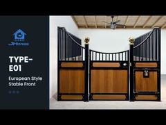 คอกม้าสไตล์ยุโรปขนาด 3.5x2.2 เมตร พร้อมสลักล็อคเท้าเพื่อความปลอดภัยสองชั้น