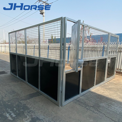 กล่องคอกม้าเคลื่อนที่ พลาสติก HDPE ชั่วคราว ติดตั้งง่าย มีหลังคา