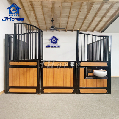 หรูหรา Euro Style Horse Stall หน้า เติม ไม้ยาง ตู้มั่นคง แพเนล ชุด