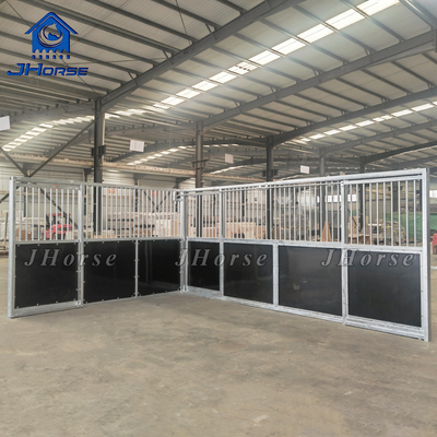 Easy Assembled Heavy Duty Portable Wooden Equestrian Farm Horse Stable Stall